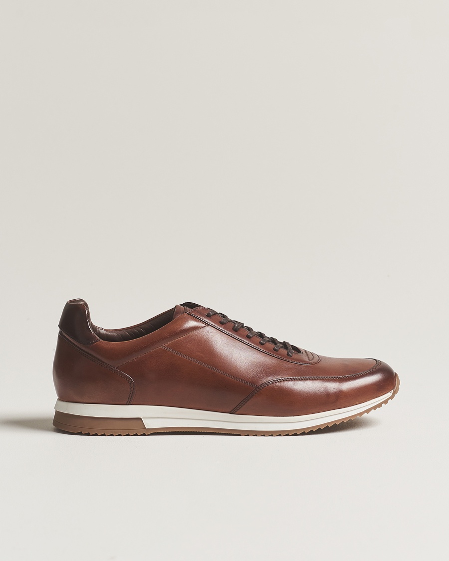Loake Shoemakers Bannister Leather Running Sneaker Cedar – Brown