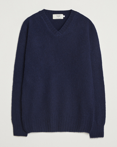 Harley Of Scotland for Care of Carl Harley Of Scotland Brushed Supersoft Lambswool V-Neck Navy – Blue