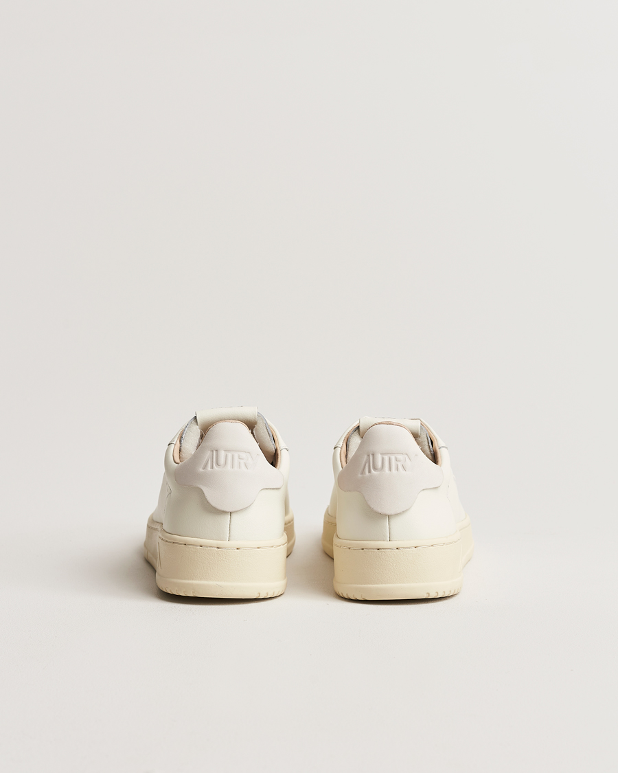 Men | Sneakers | Autry | Dallas Low Leather Sneaker Marshmellow