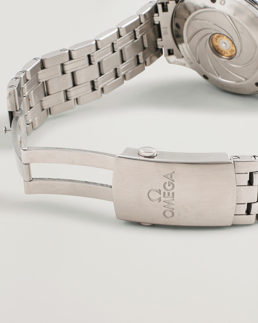 Men | Pre-Owned & Vintage Watches | Omega Pre-Owned | SMP 300M James Bond 007