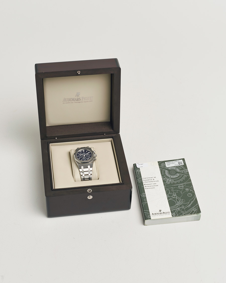 Men | Pre-Owned & Vintage Watches | Audemars Piguet Pre-Owned | Royal Oak Chronograph