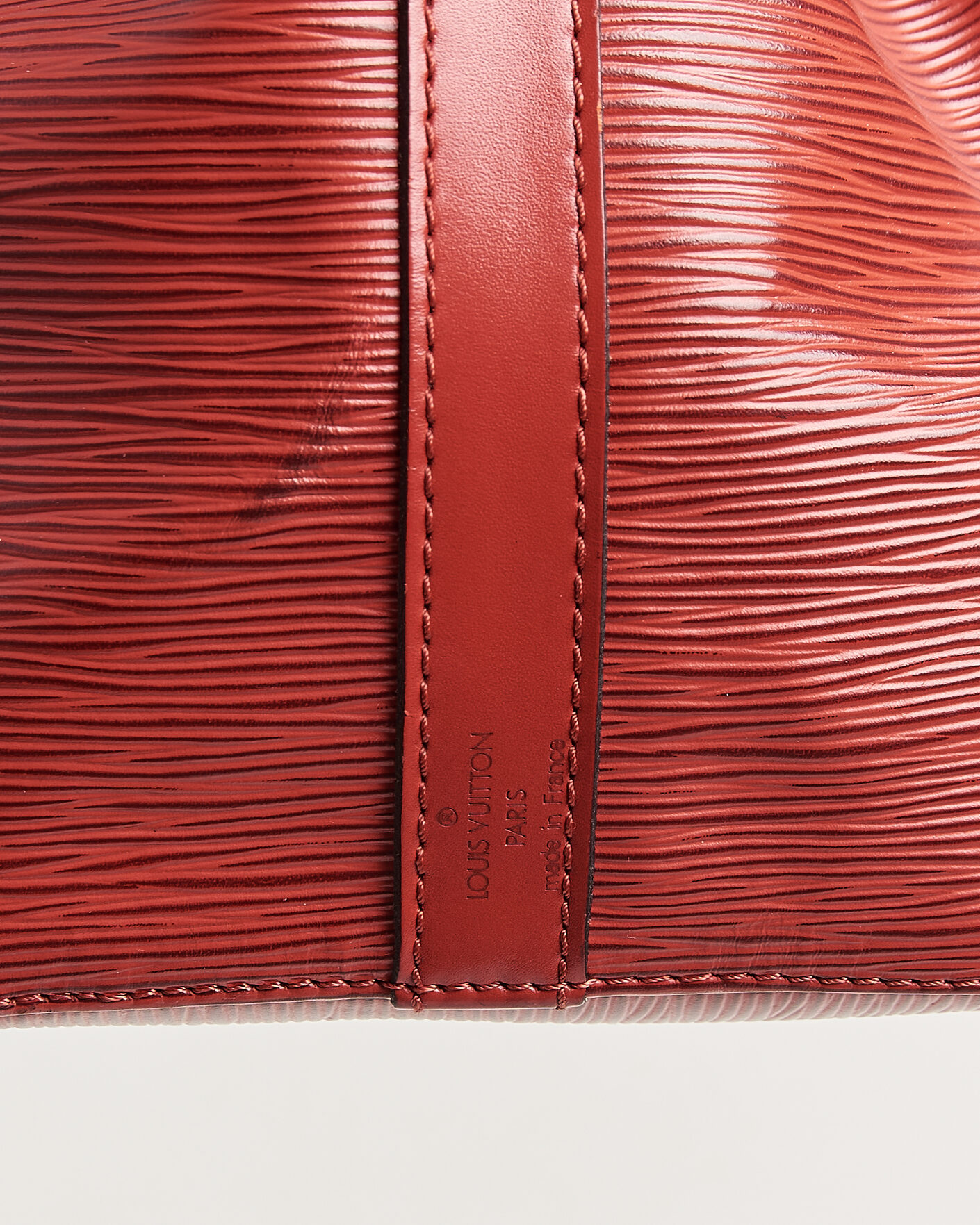 Men | Pre-Owned & Vintage Bags | Louis Vuitton Pre-Owned | Petit Noé Epi Leather Red