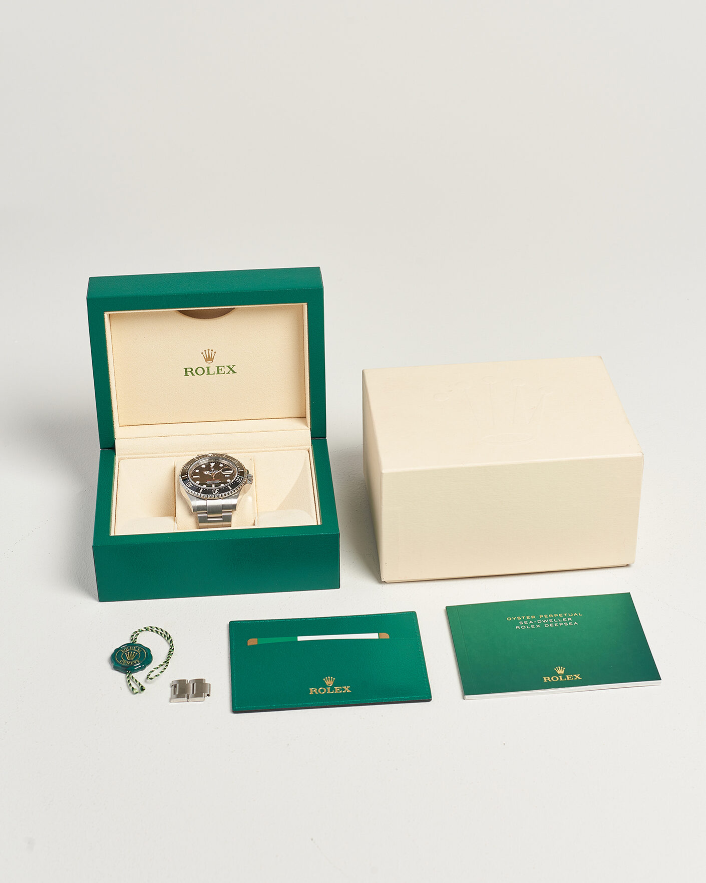 Men | Pre-Owned & Vintage Watches | Rolex Pre-Owned | Sea-Dweller