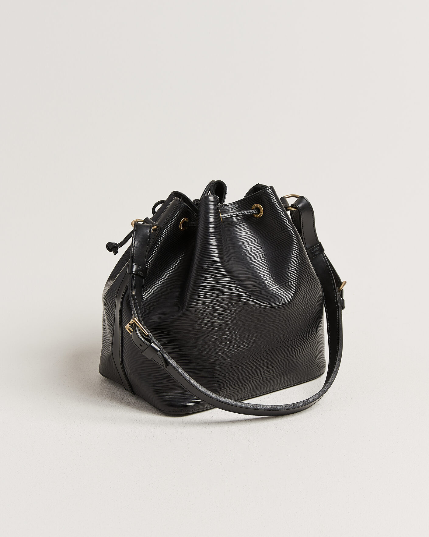 Men | Pre-Owned & Vintage Bags | Louis Vuitton Pre-Owned | Petit Noé Epi Leather Black