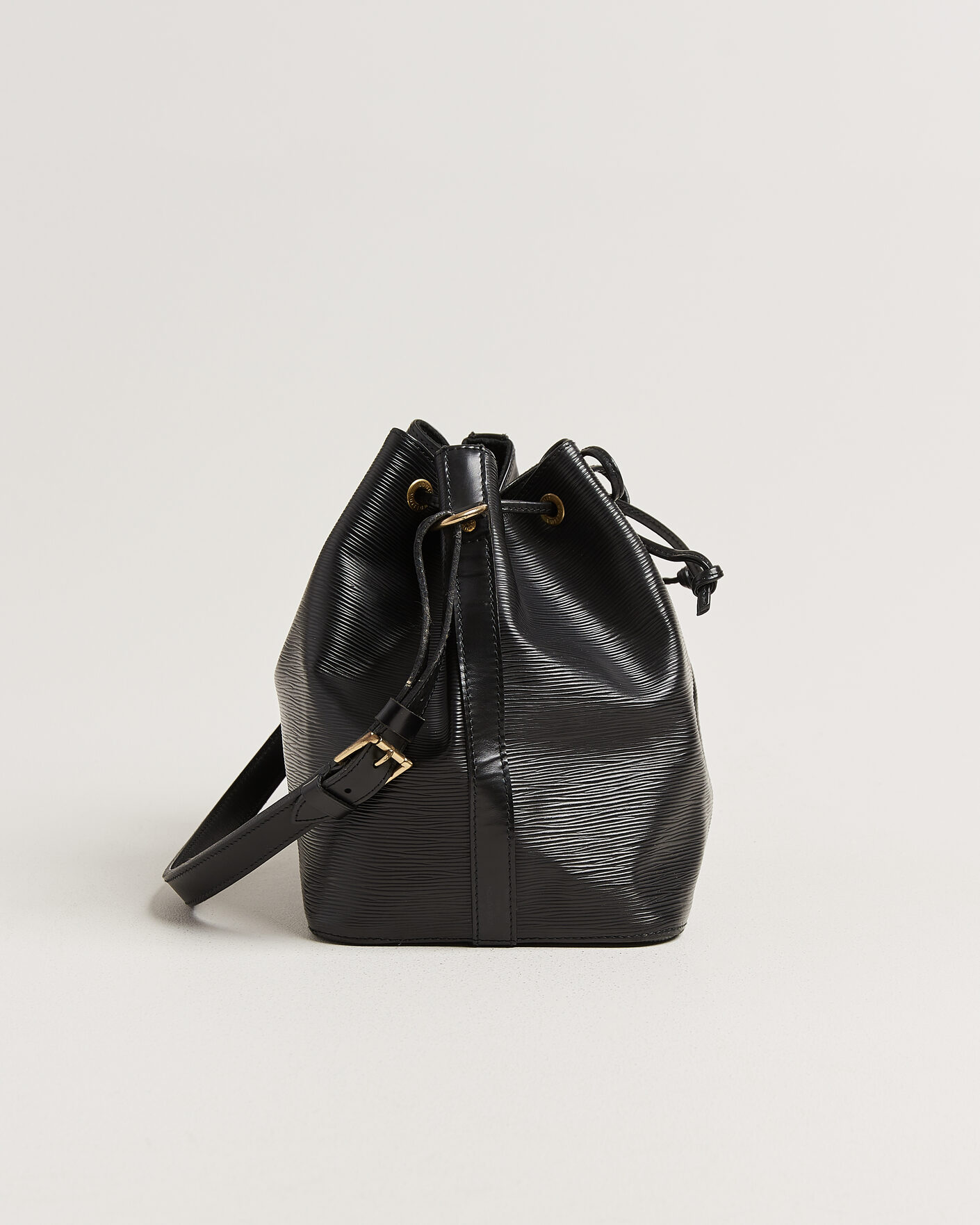 Men | Pre-Owned & Vintage Bags | Louis Vuitton Pre-Owned | Petit Noé Epi Leather Black