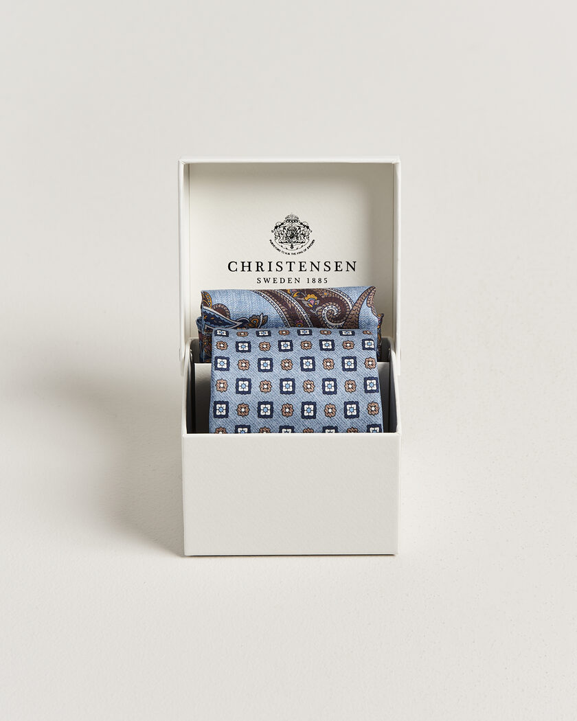Amanda Christensen Box Set Silk 8 cm Tie And Pocket Square Sky Blue – Blue