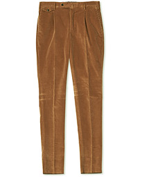  Gentleman Fit Pleated Corduroy Trousers Caramel