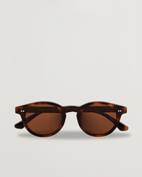  03 Sunglasses Tortoise