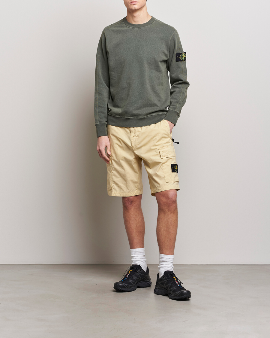 Men | Shorts | Stone Island | Stretch Cotton Tela Regular Fit Cargo Shorts Beige