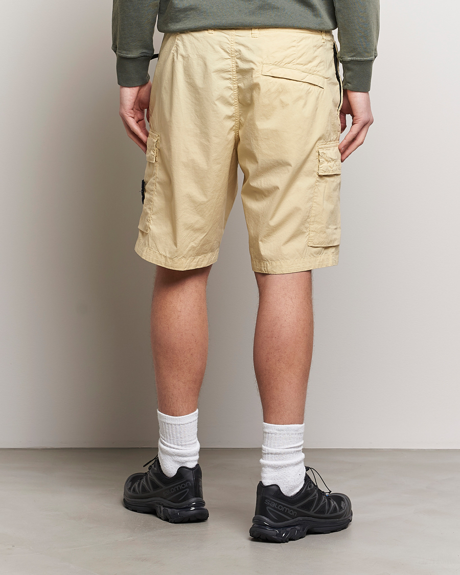 Men | Shorts | Stone Island | Stretch Cotton Tela Regular Fit Cargo Shorts Beige