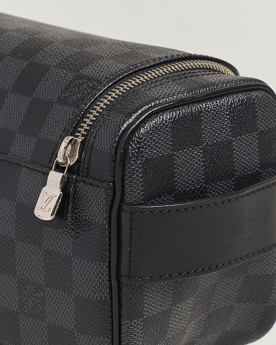 Men | Louis Vuitton Pre-Owned Toiletry Bag Damier Graphite | Louis Vuitton Pre-Owned | Toiletry Bag Damier Graphite