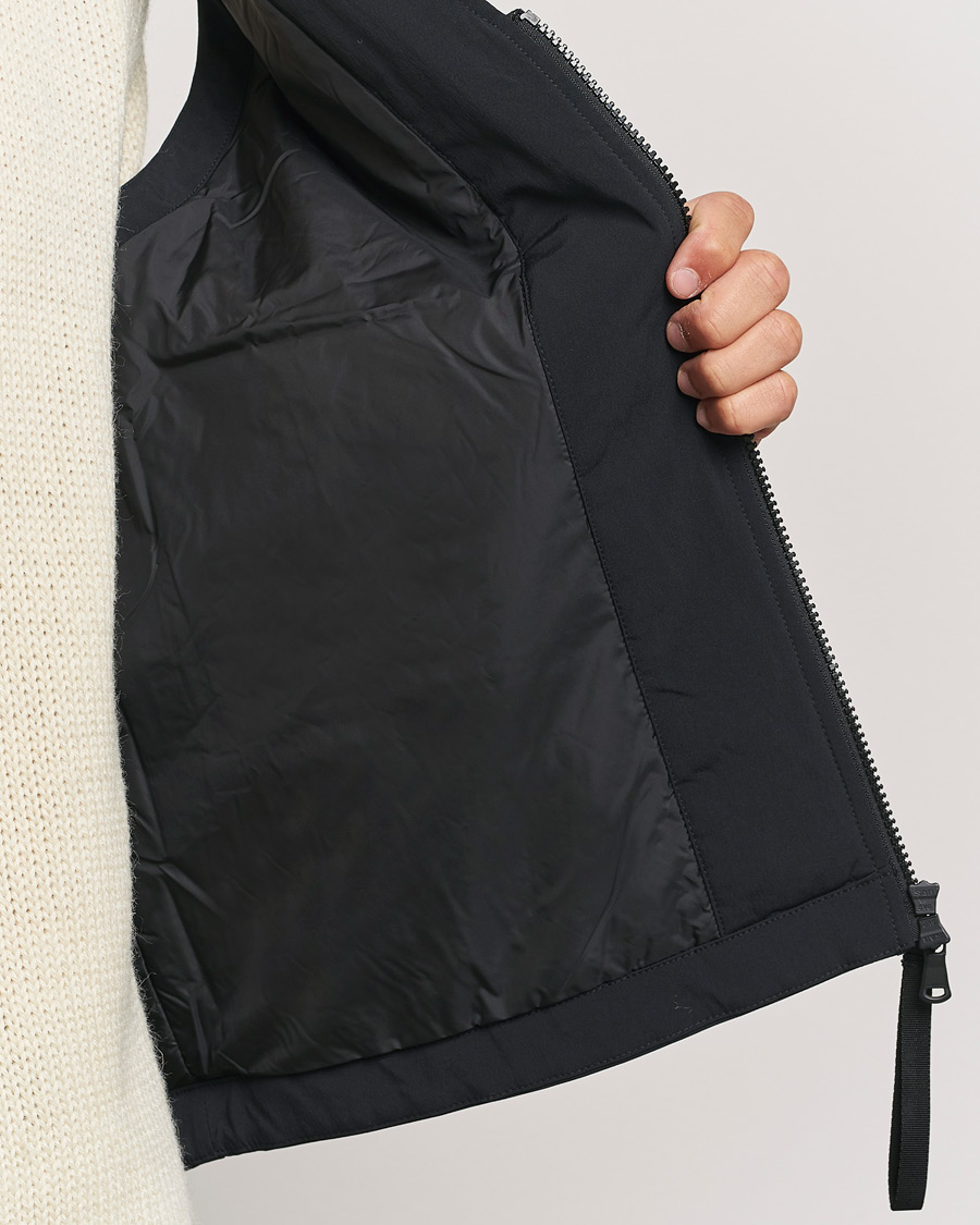 Men | Coats & Jackets | J.Lindeberg | Cain Primaloft Padded Vest Black