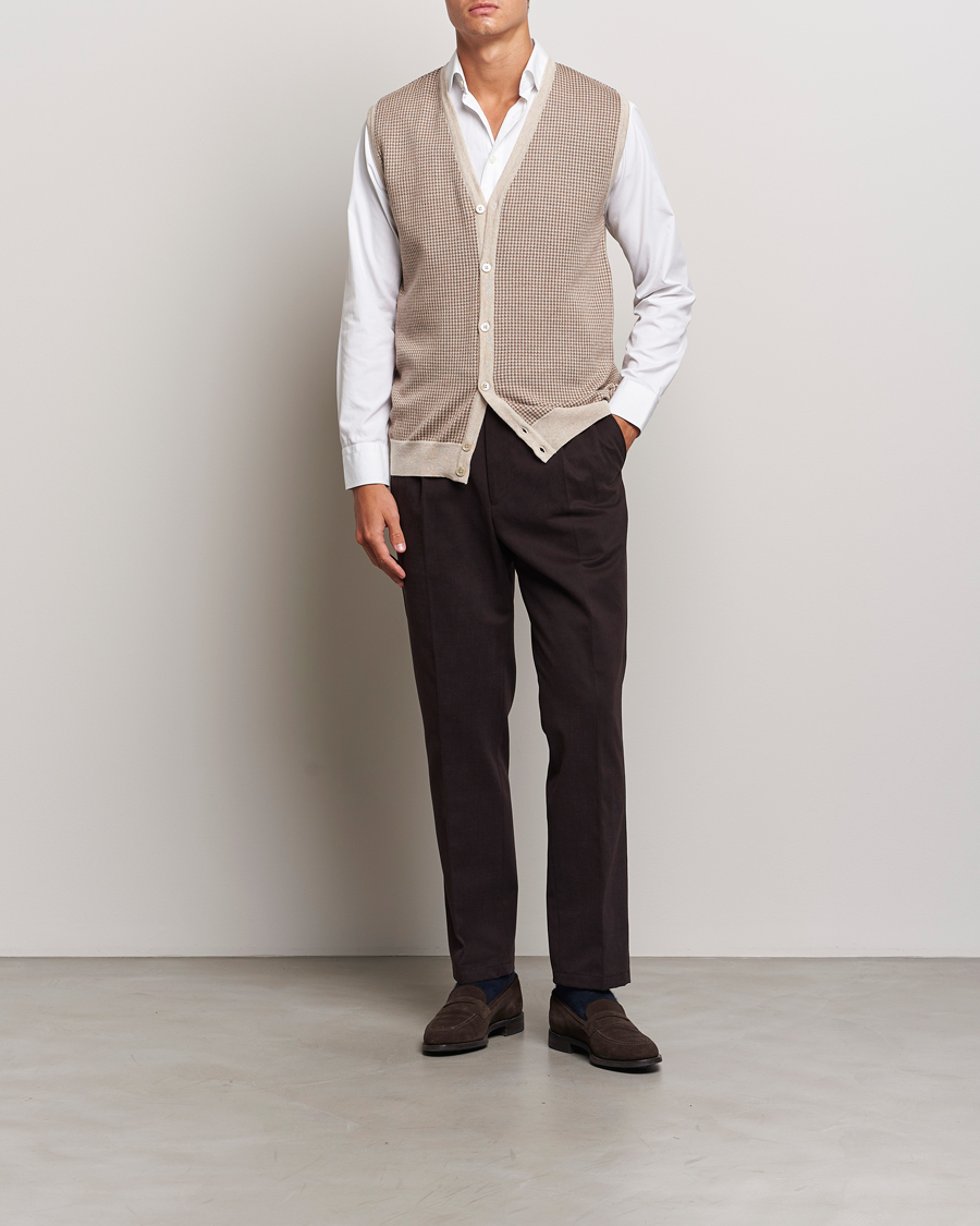 Men | Sweaters & Knitwear | Stenströms | Pepita Merino Wool Vest Brown