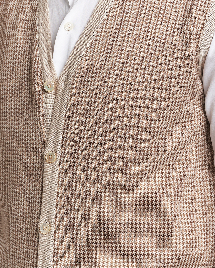Men | Sweaters & Knitwear | Stenströms | Pepita Merino Wool Vest Brown