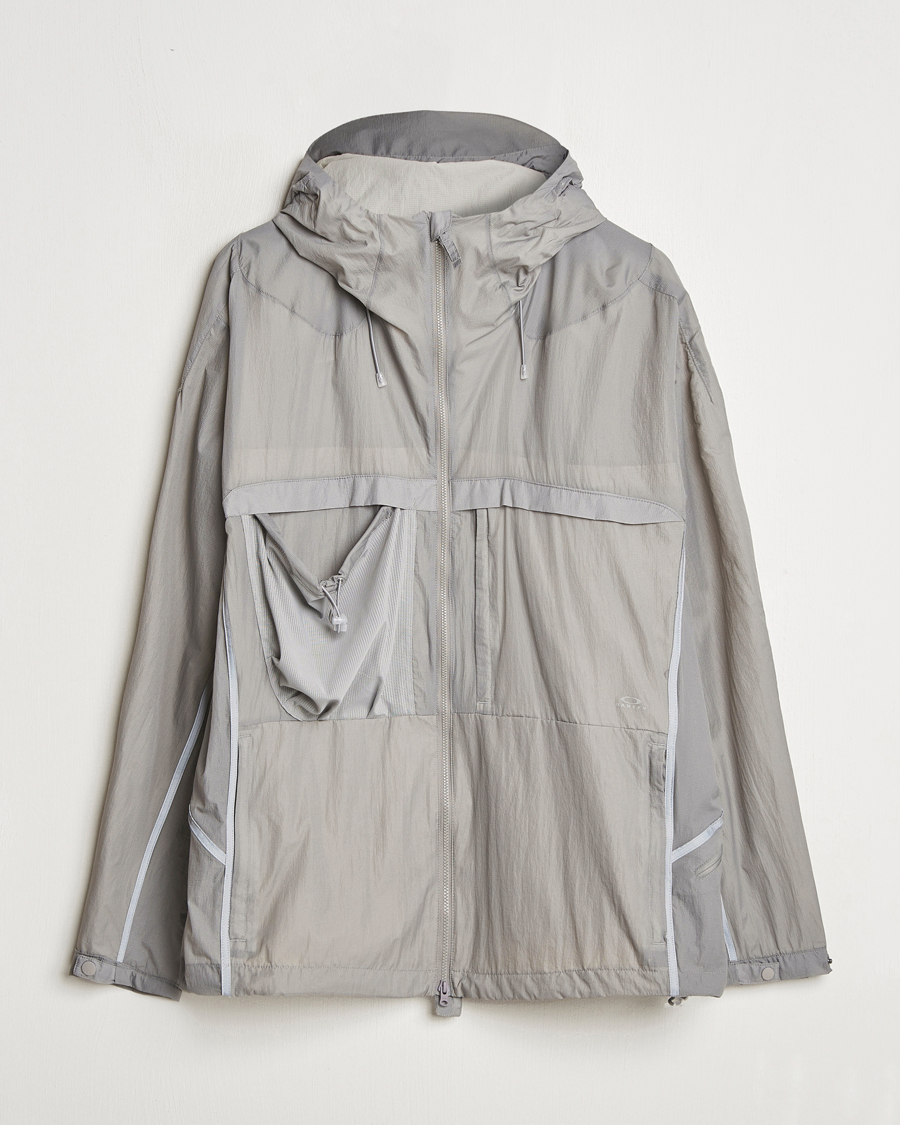Men | Coats & Jackets | Oakley | Latitude Flight Wind Jacket Cement