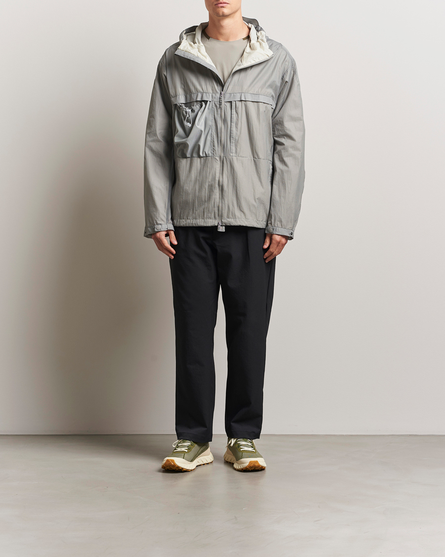 Men | Coats & Jackets | Oakley | Latitude Flight Wind Jacket Cement
