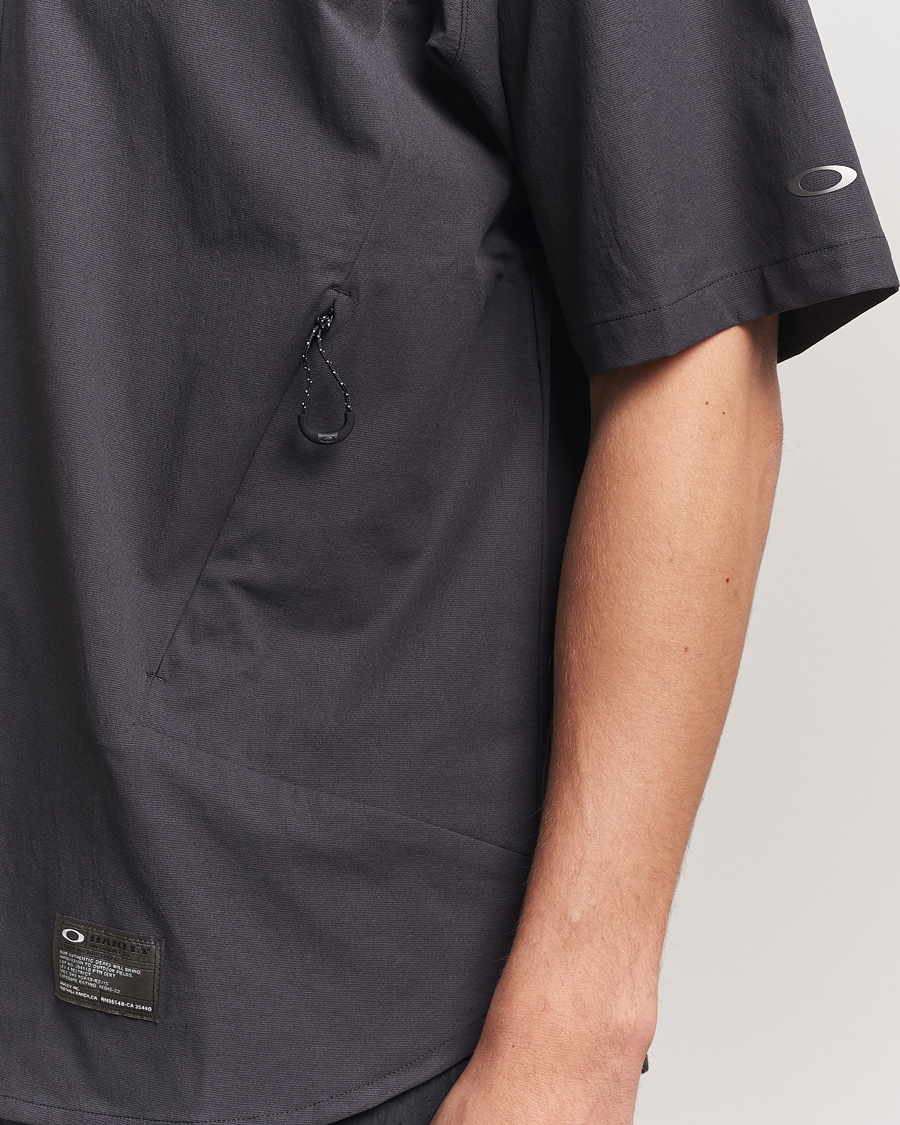 Men | Shirts | Oakley | Fuel Short Sleeve Shirt Phantom